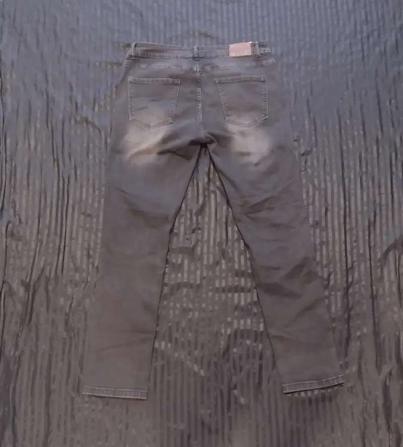 Jeans hombre marca Penguin slim fit talla 44 - 2