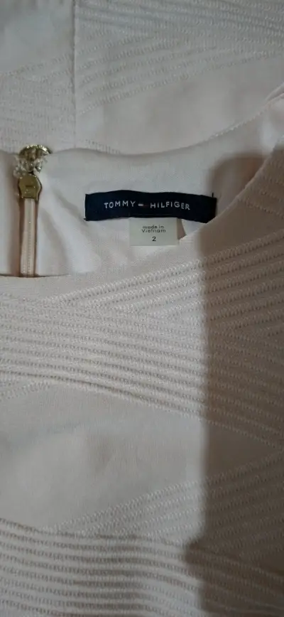 Vestido Tommy Hilfiger beige elegante - miniatura 2