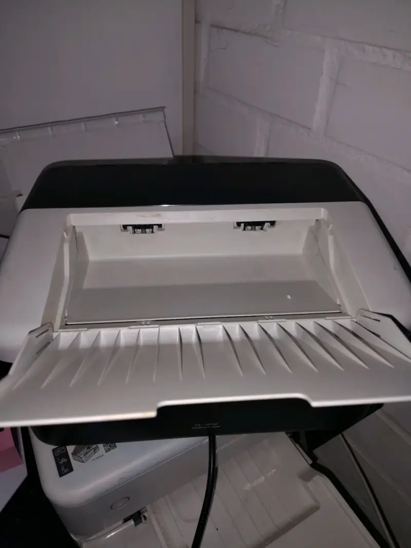Impresora láser Brother HL-1202 en buen estado - 2