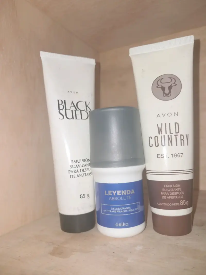 Set de cuidado personal Avon y Ésika varón