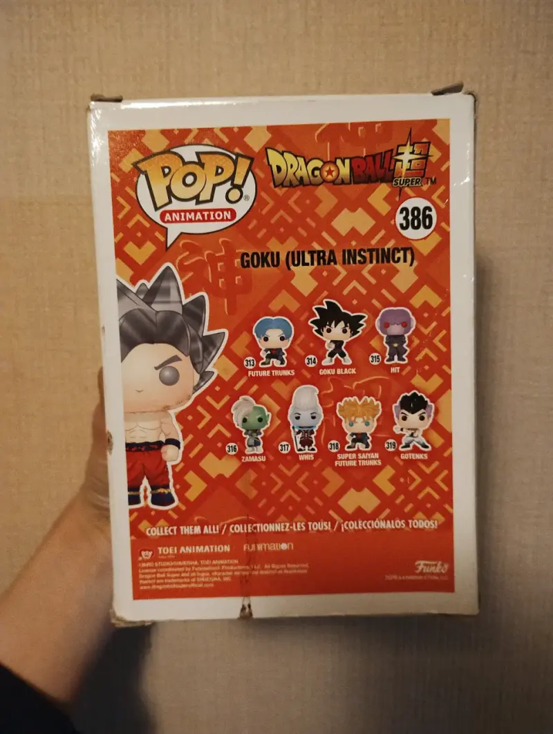Figura Funko Pop Goku Ultra Instinct Dragon Ball - 3