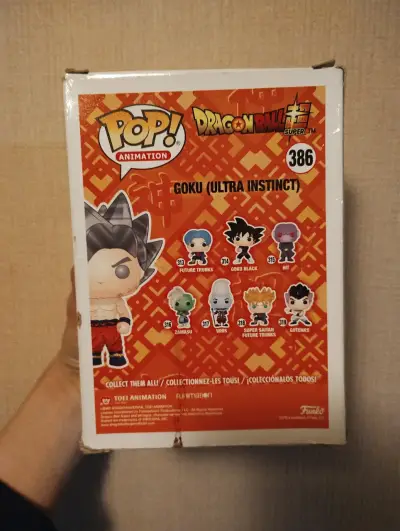 Figura Funko Pop Goku Ultra Instinct Dragon Ball - miniatura 3