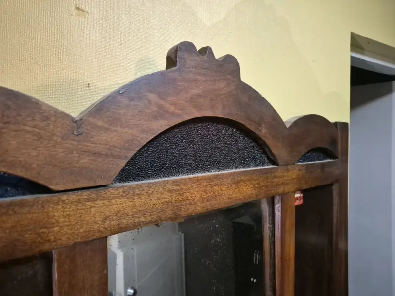 Tocador de madera con espejo vintage - 2
