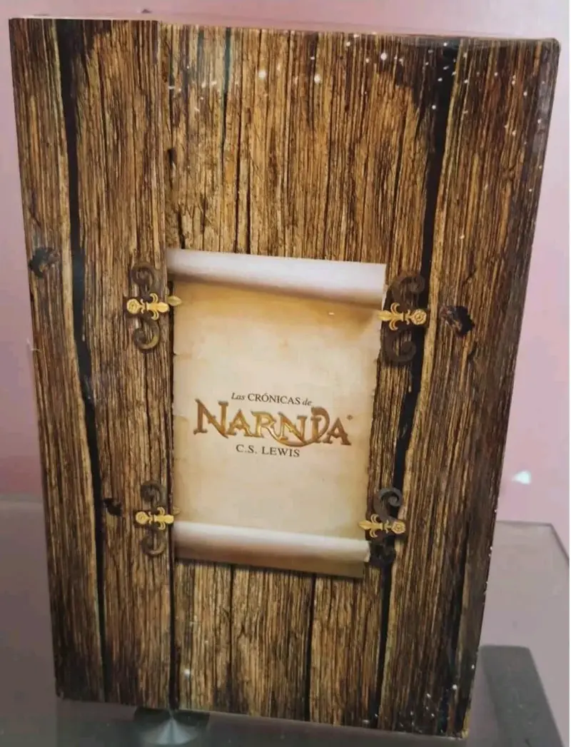 Colección INCOMPLETA Las Crónicas de Narnia - 3