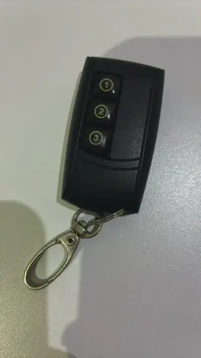 Motor para portón automático Hiland  con cremaller - miniatura 4