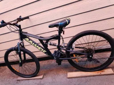 Bicicleta de montaña Avalanche 21 velocidades - miniatura 1