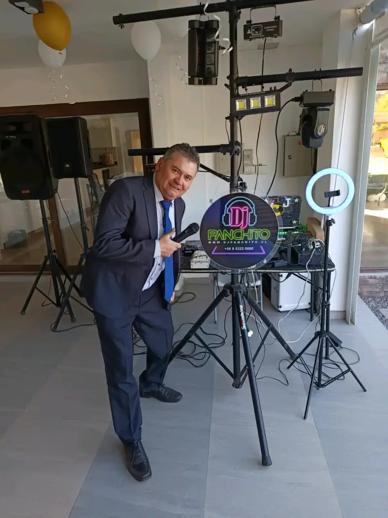 Música e iluminación +56953220686 djpanchito - 4