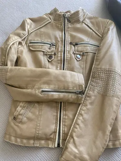 Chaqueta de cuero sintético marrón con cierre - miniatura 6
