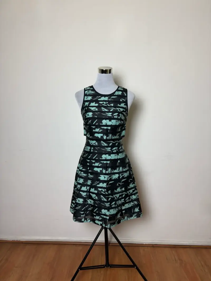 Vestido Coast floral negro y verde agua UK 8 - 2