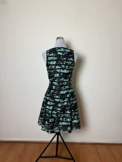 Vestido Coast floral negro y verde agua UK 8 - miniatura 3