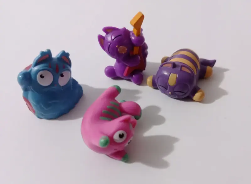 Figuras de colección de gatos Lost Kitties - 6