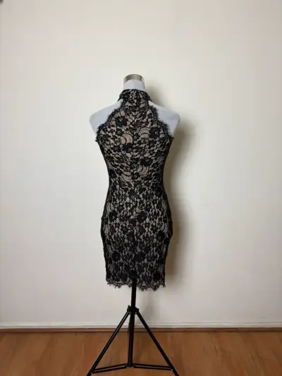 Vestido de fiesta New Look encaje negro y nude - miniatura 3