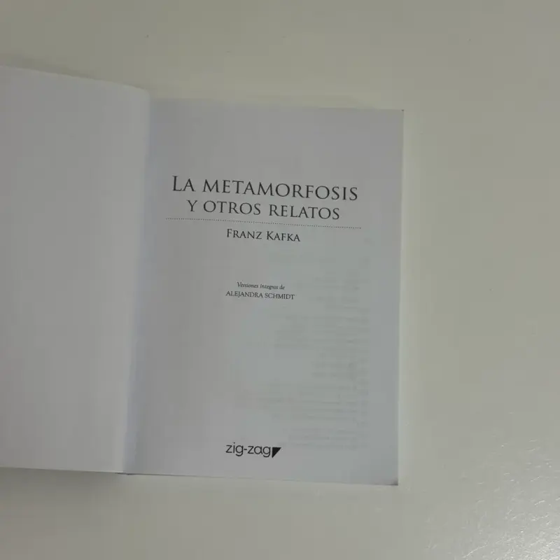 Libro 'La Metamorfosis y Otros Relatos' Franz Ka - 3