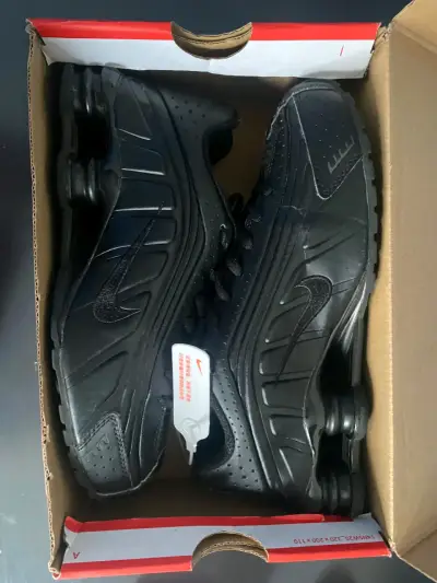 Nike Shox r4 - miniatura 1