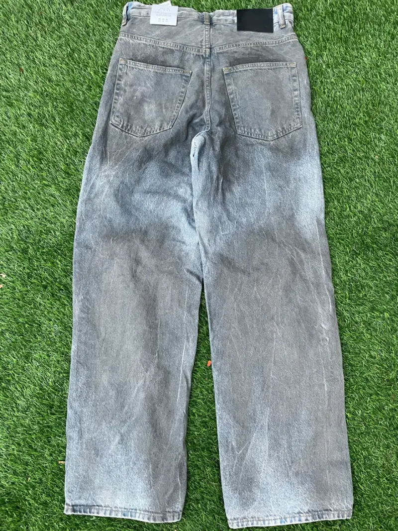 Jeans Zara Relaxed Fit Gris mujer - 4