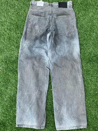 Jeans Zara Relaxed Fit Gris mujer - miniatura 4