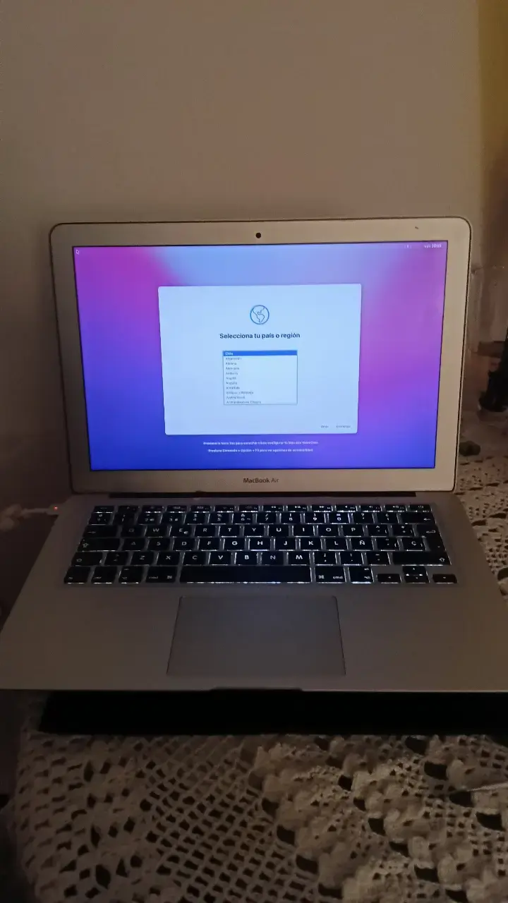 MacBook Air 2017 usado - 2