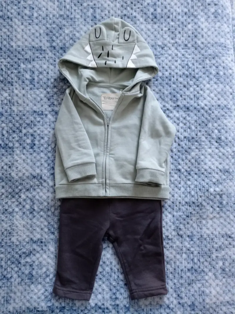 Conjunto de bebé Tribu con capucha 3-6 meses - 2