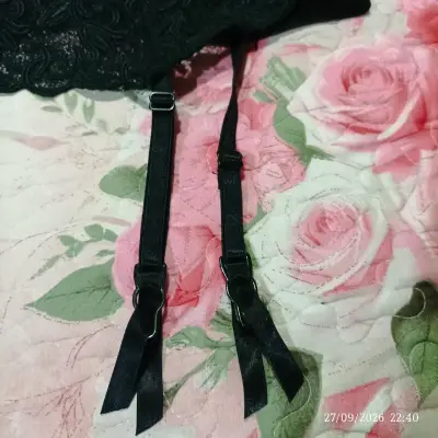 Liguero negro de encaje Victoria's Secret - miniatura 3