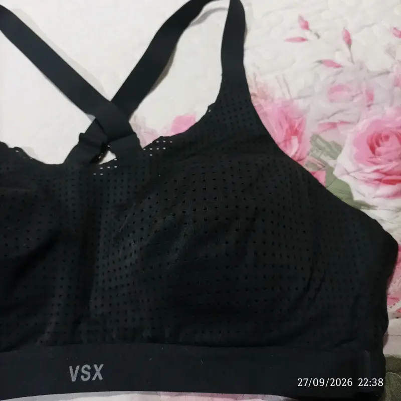 Sostén deportivo negro VSX con tirantes cruzados - 6