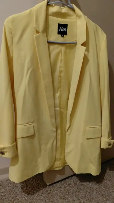 Blazer amarillo para mujer marca ASH - miniatura 1