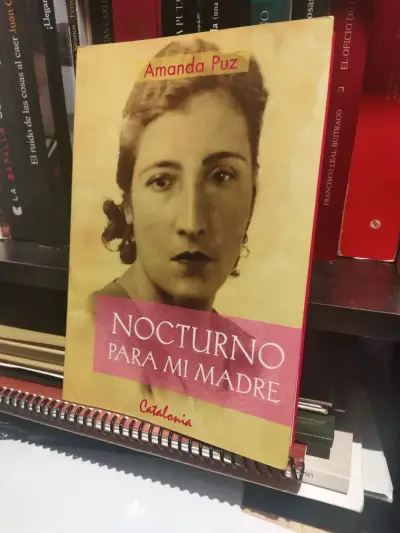 Libro 'Nocturno Para Mi Madre' de Amanda Puz - miniatura 1