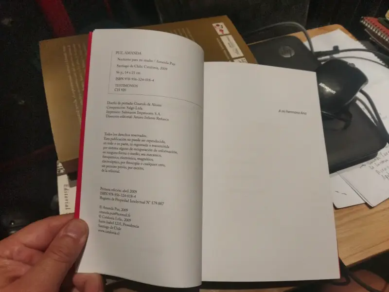 Libro 'Nocturno Para Mi Madre' de Amanda Puz - 3