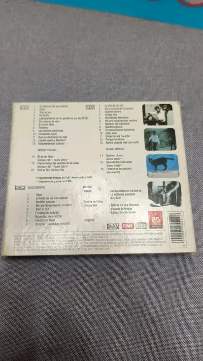 Antología Los Prisioneros Ed Deluxe 2CDs + DVD - miniatura 5