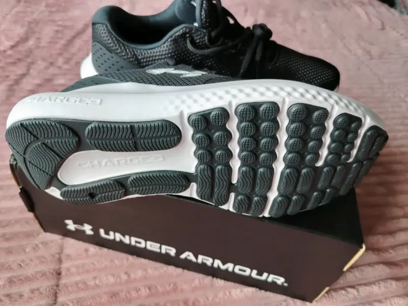 Zapatillas deportivas Under Armour Charged negras - 2
