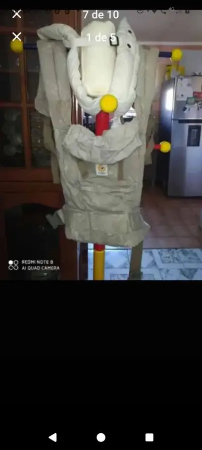 Mochila portabebé Ergobaby beige con inserto - miniatura 1