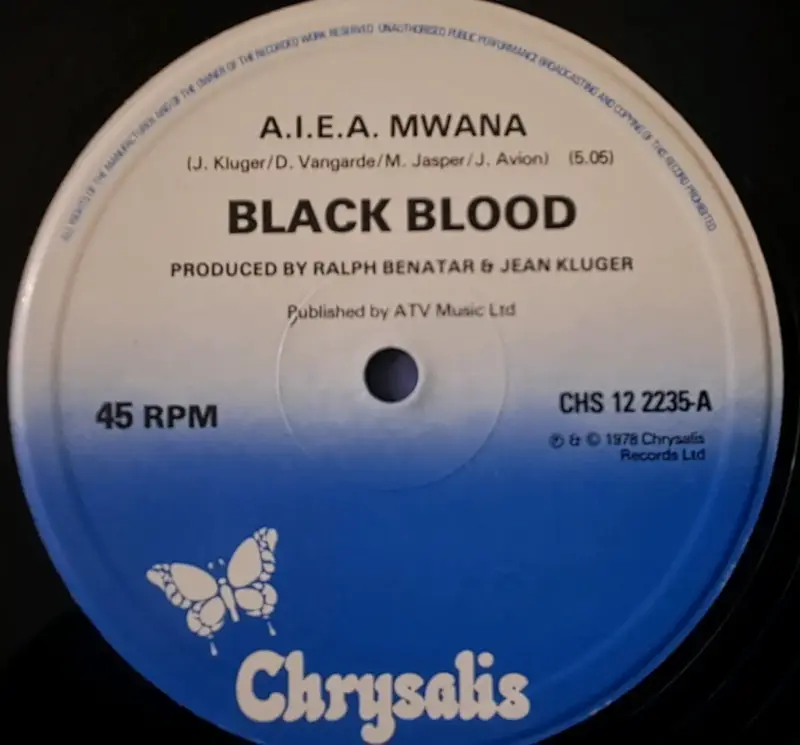 Vinilo Black Blood A.I.E.A. Mwana Edición Limitada - 4