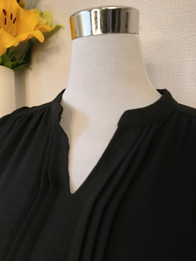 Vestido negro plisado talla S - 6