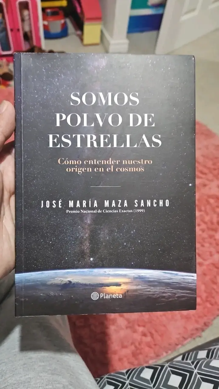 Libro 'Somos Polvo de Estrellas' de José Maza
