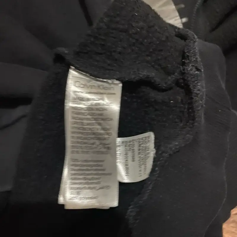 Polerón negro Calvin Klein Fit M - 4
