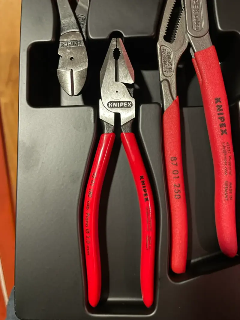 Juego de alicates Knipex 3 piezas - 4
