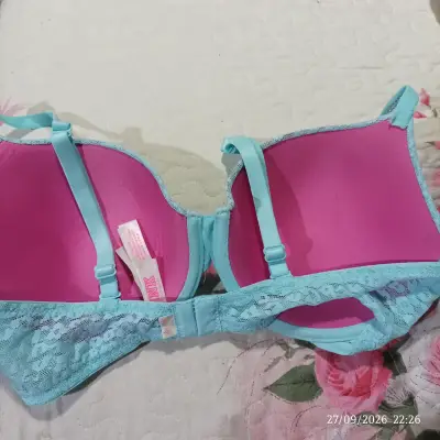 Sostén Victoria's Secret Pink color turquesa Encaj - miniatura 3