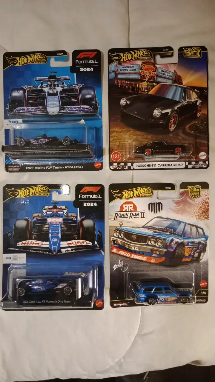 X4 Hot Wheels Premium