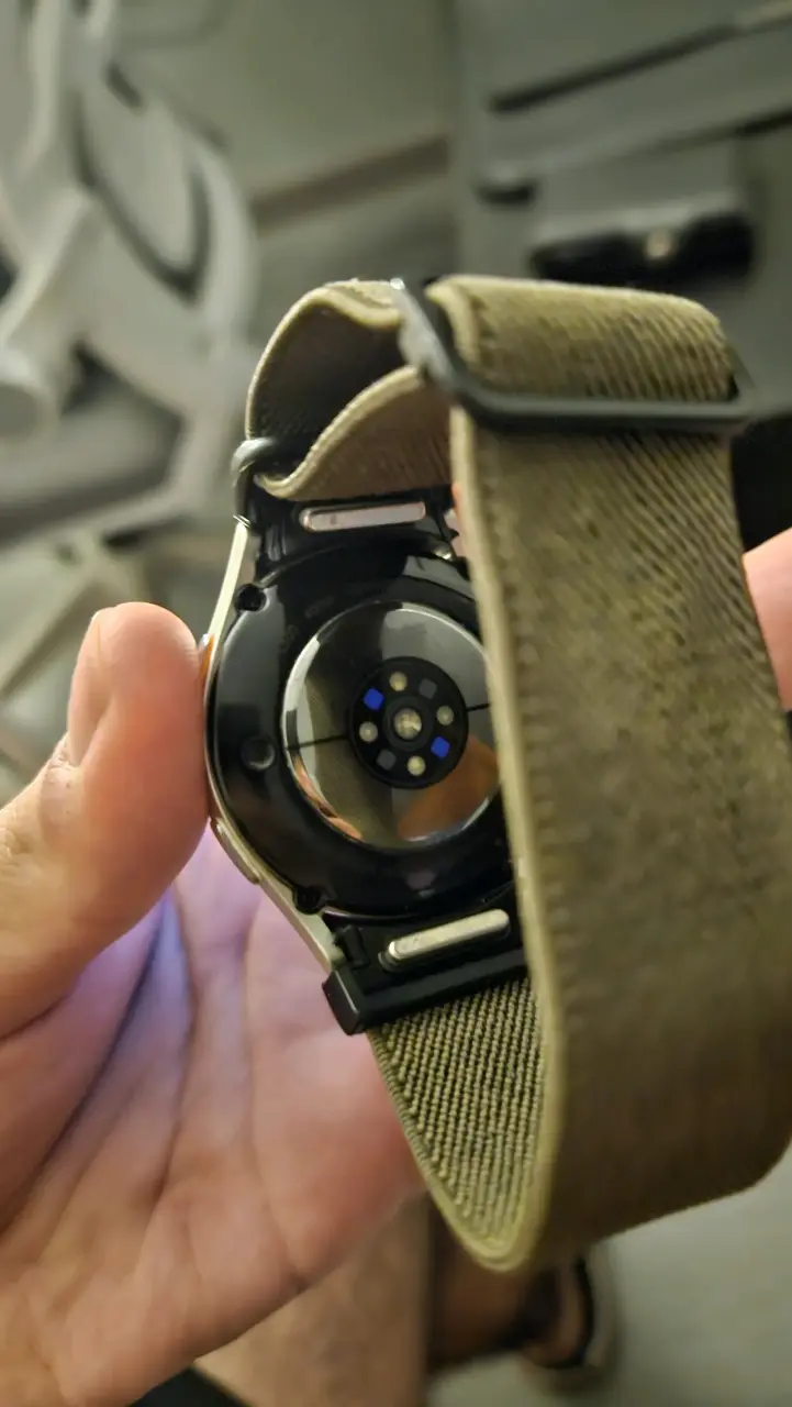 Samsung Galaxy Watch 7 - 4