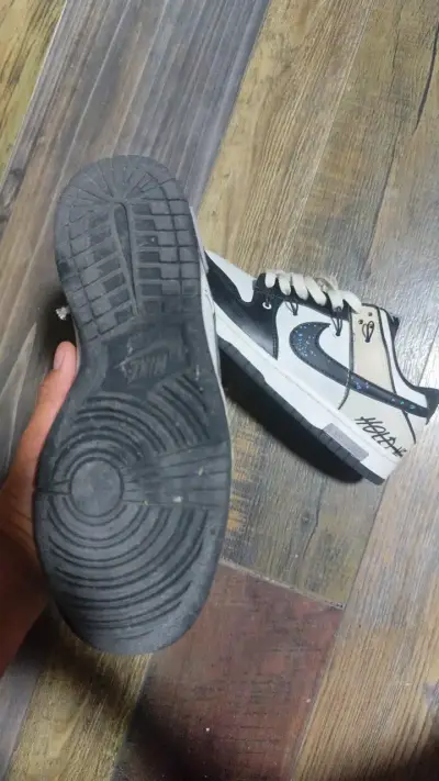 Jordan 1 Low Con diseño - miniatura 2