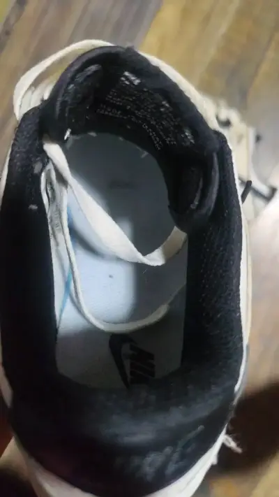 Jordan 1 Low Con diseño - miniatura 3