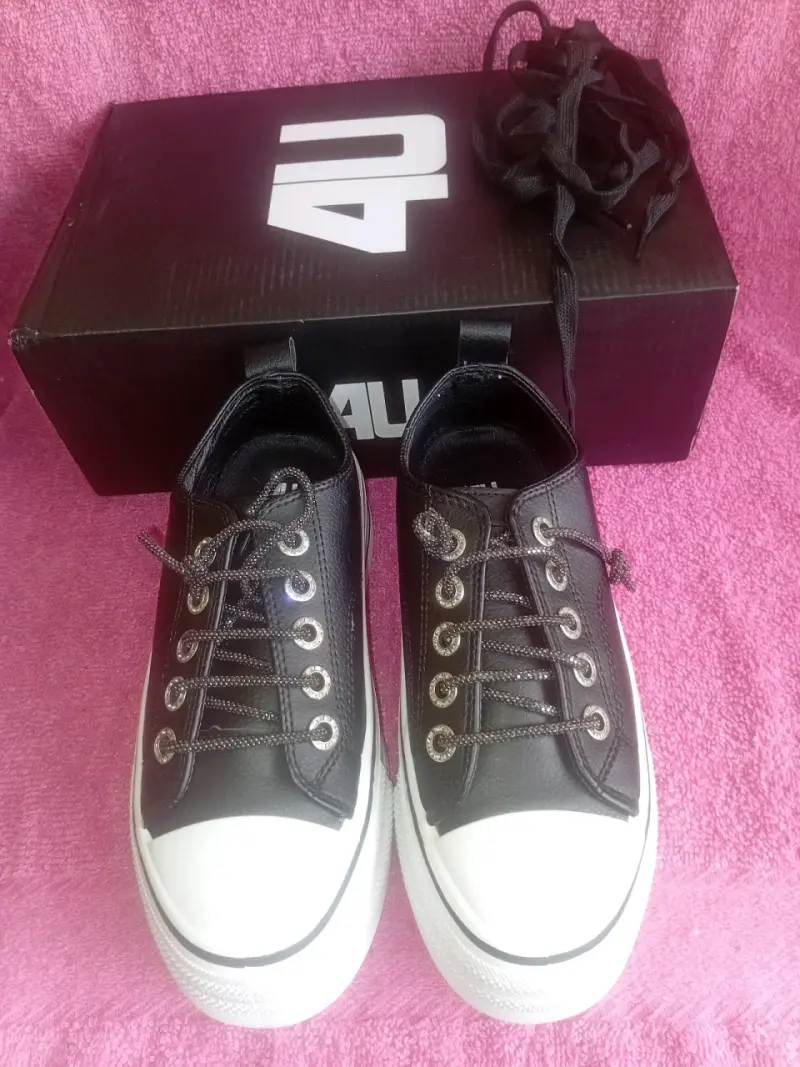 Zapatillas negras de plataforma 4U - 2