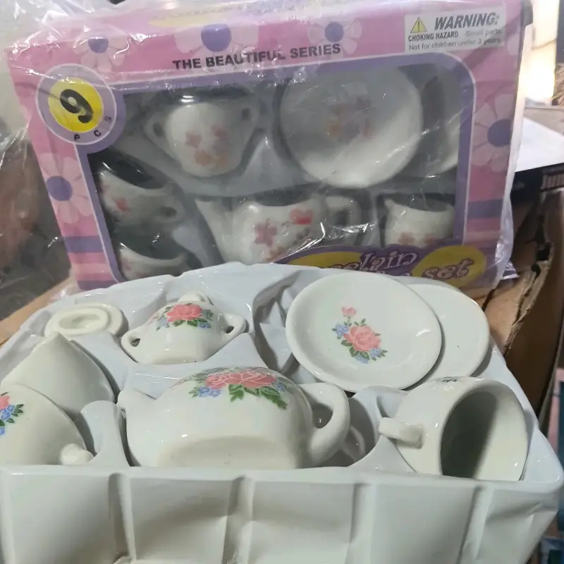 Juego de té infantil con diseño floral ceramica - 2