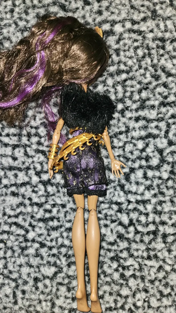Clowdeen Wolf scaris city of frights - 2