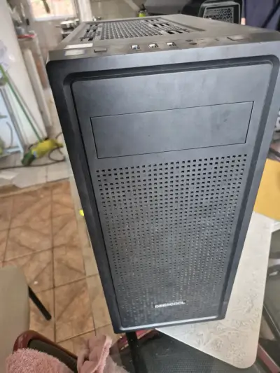 Gabinete para PC Deepcool - miniatura 1