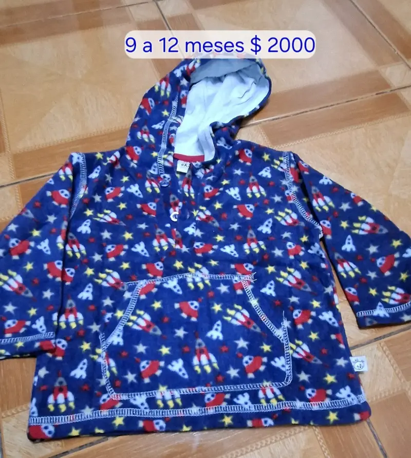 Lote de ropa infantil variada en buen estado - 6