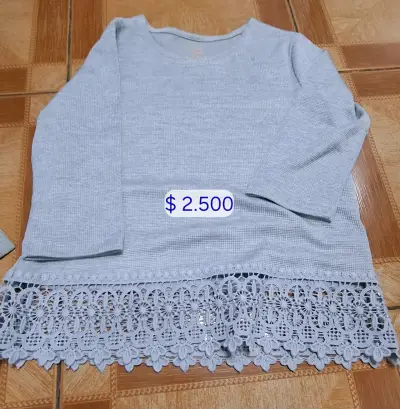 Ropa infantil variada para niños y niñas - miniatura 2