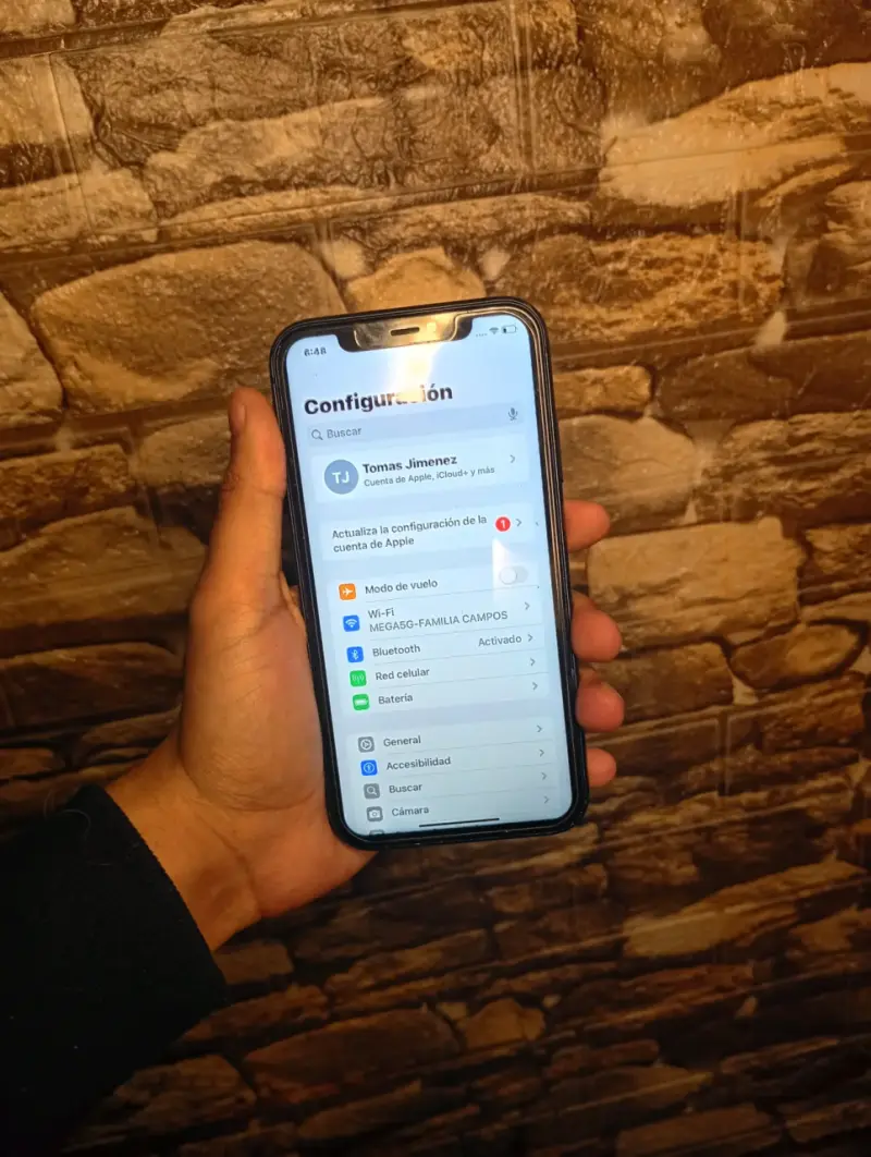 iPhone 11 64gb con cuenta icloud vinculada leer⬇️ - 2