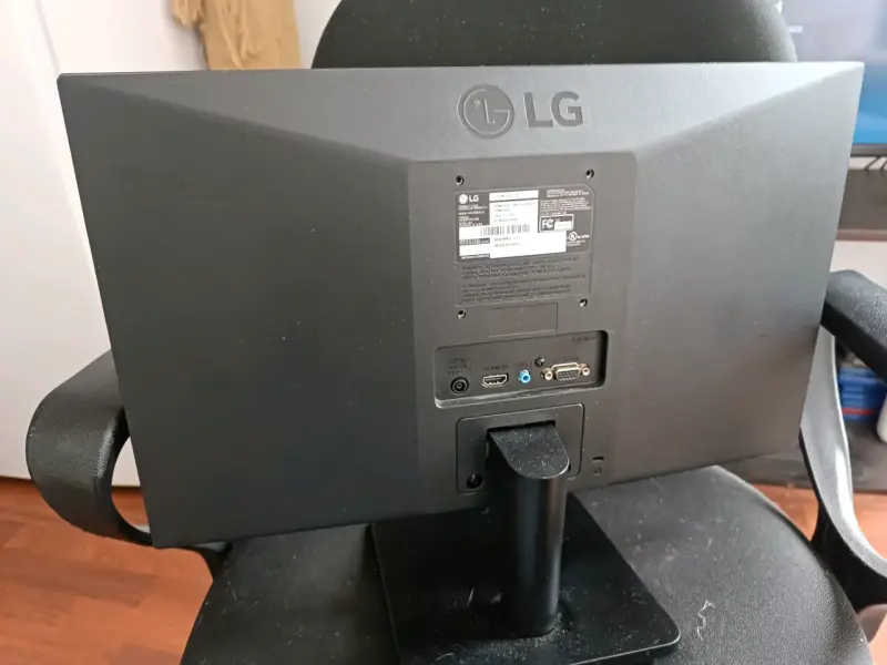 Monitor LG de 19,5 pulgadas como nuevo - 5