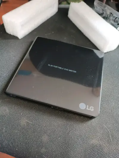 Grabador de DVD portátil LG Slim - miniatura 1