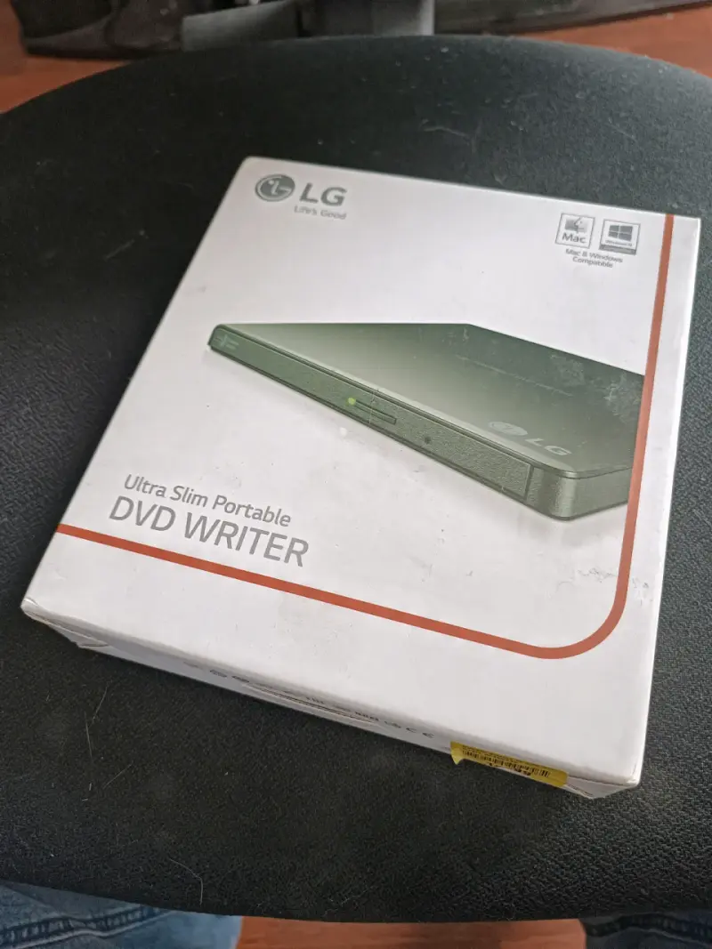 Grabador de DVD portátil LG Slim - 4